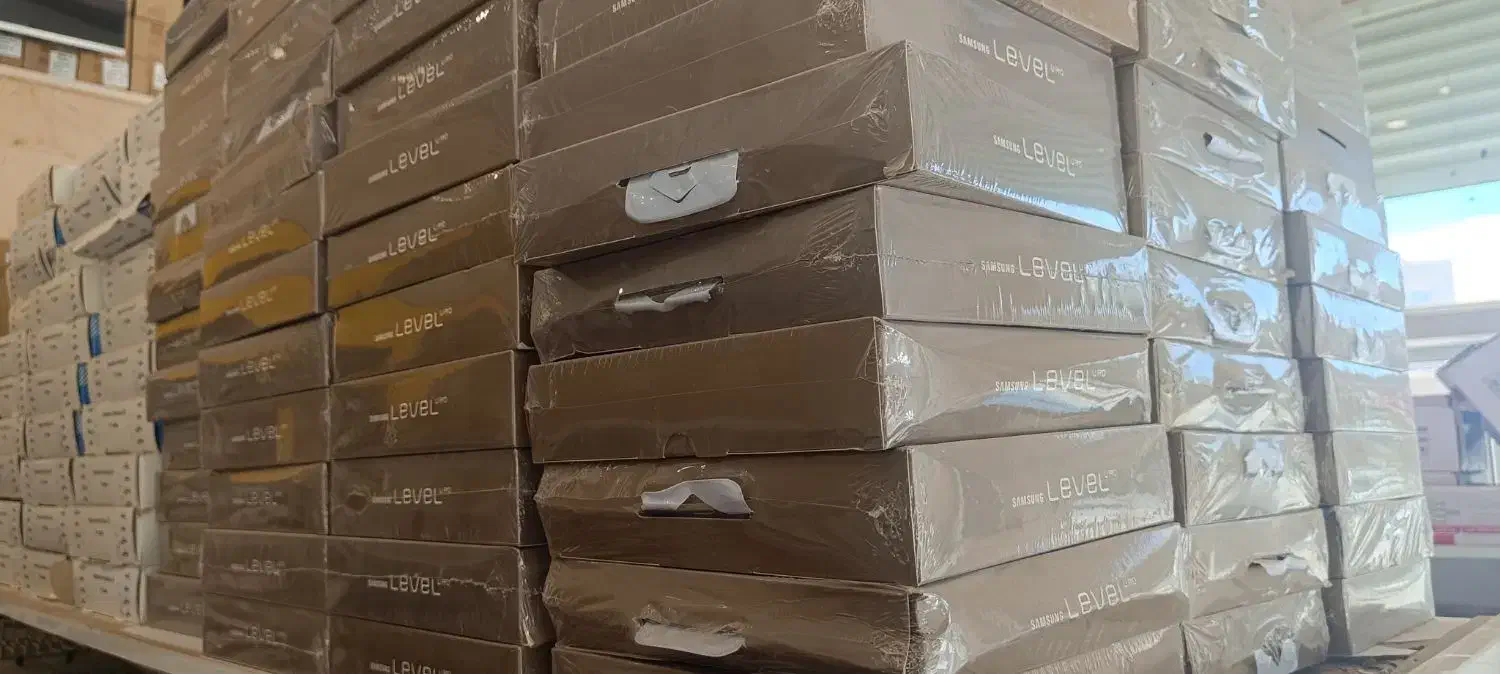 فروش لوازم جانبی به صورت عمده و خرده|لوازم جانبی موبایل و تبلت|کرمان, |دیوار