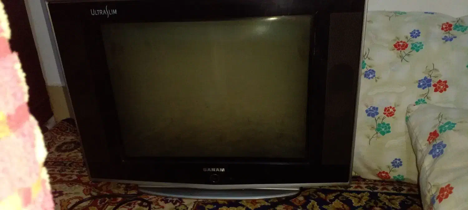 تلوزیون|تلویزیون و پروژکتور|قدس, شهر‌قدس|دیوار