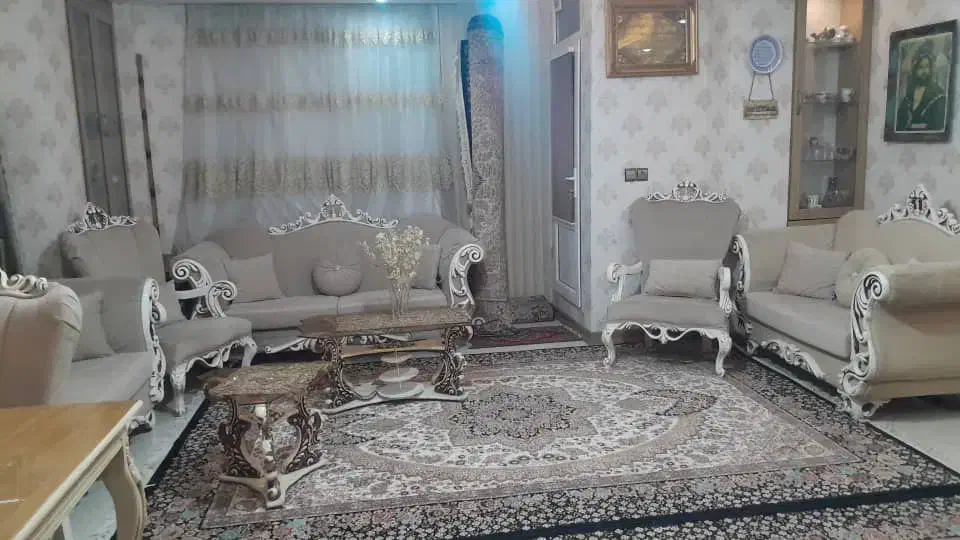 میل 7نفره و میز نهارخوری 6نفره|مبلمان خانگی و میز عسلی|رشت, نظری|دیوار