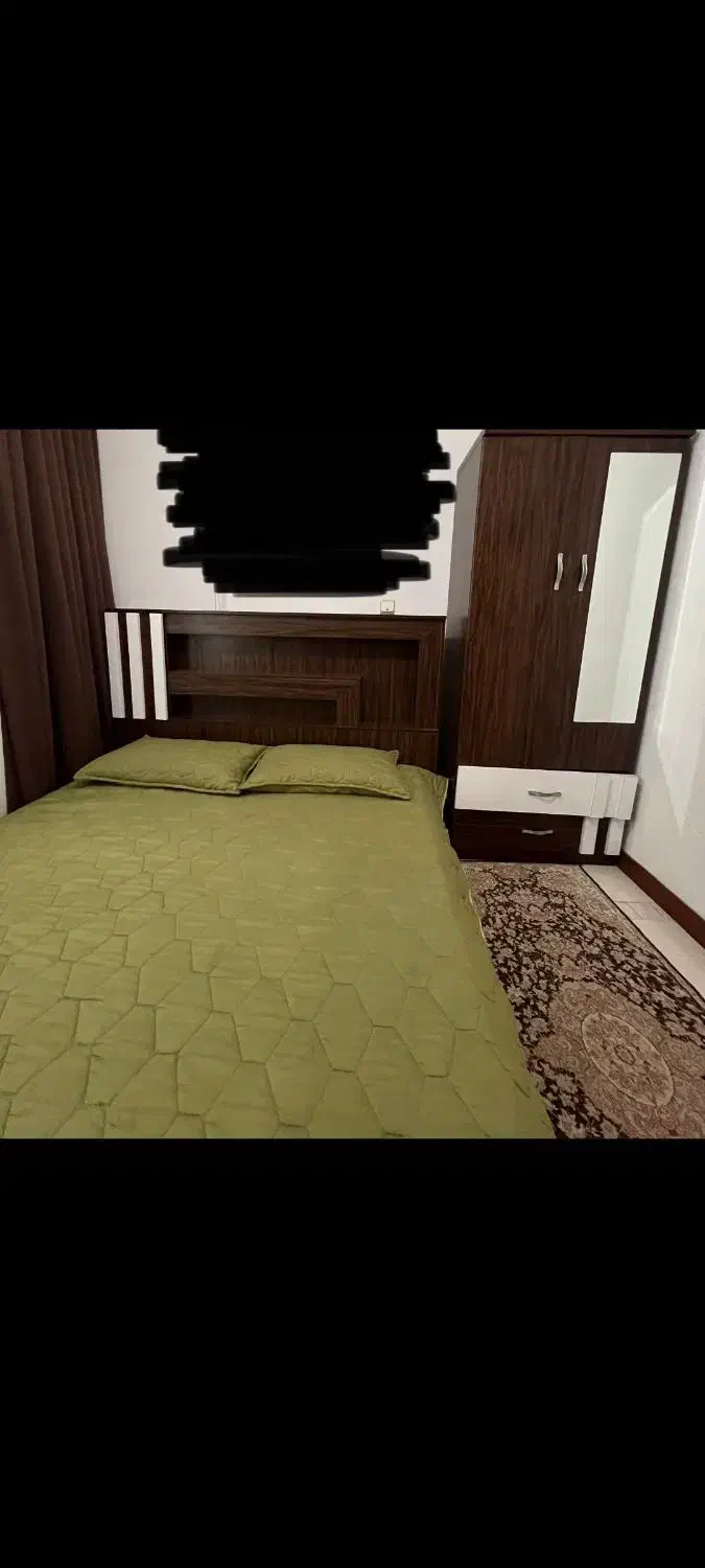 تخت و کمد ایینه و میز ارایش|تشک تختخواب|لاهیجان, کوی آزادگان|دیوار