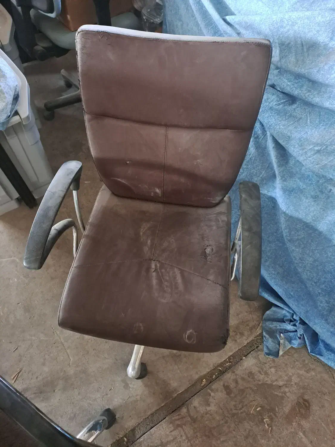 میز و صندلی اداری|دفتر کار|کهریزک, |دیوار