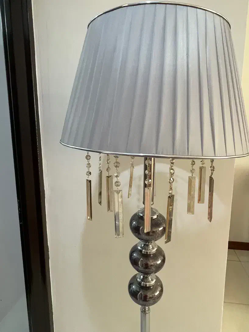 اباژور ایستاده استیل|چراغ خواب و آباژور|خمین, |دیوار