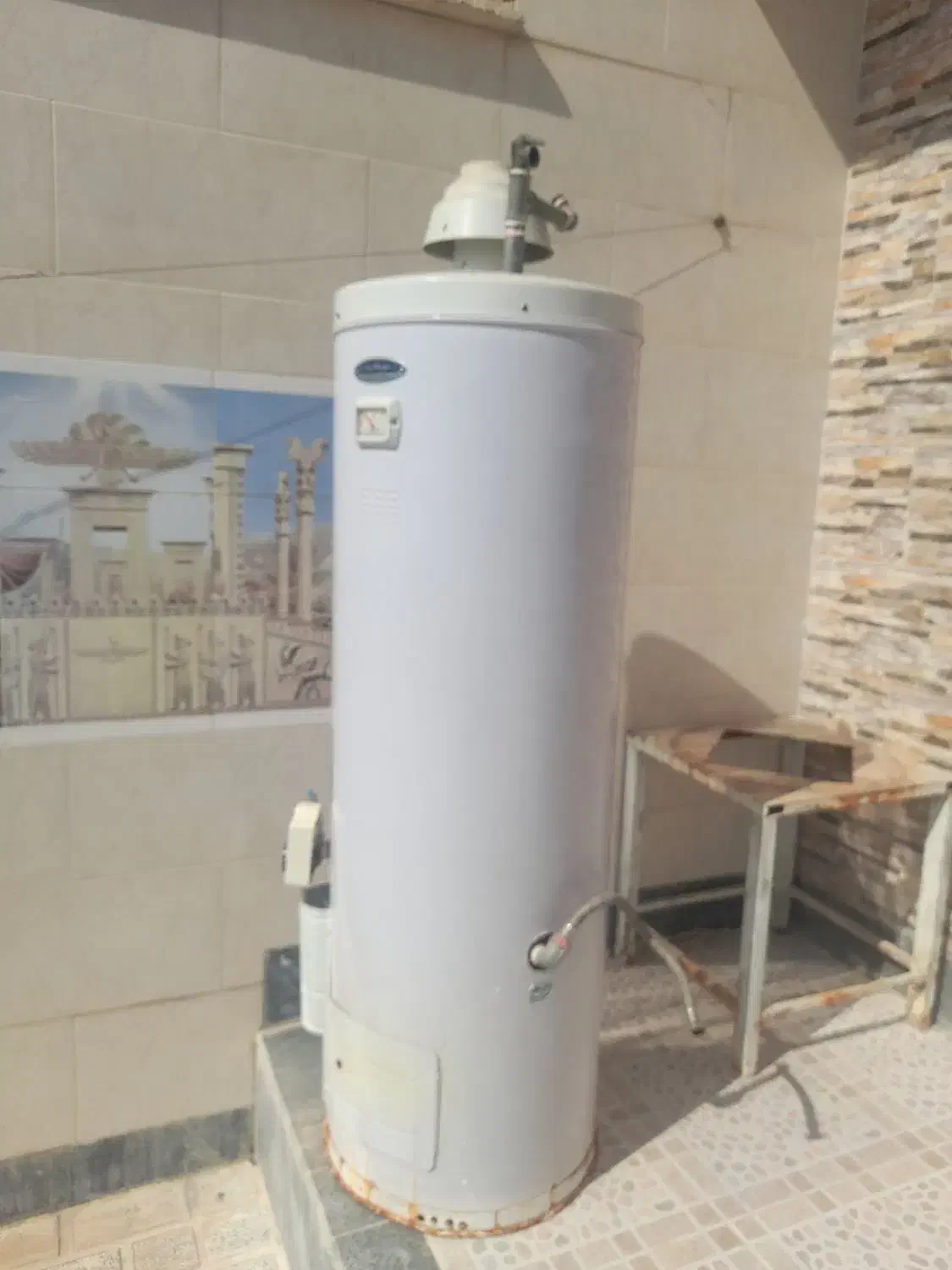 آبگرمکن|آبگرمکن، پکیج، شوفاژ|مرودشت, زنگی آباد|دیوار