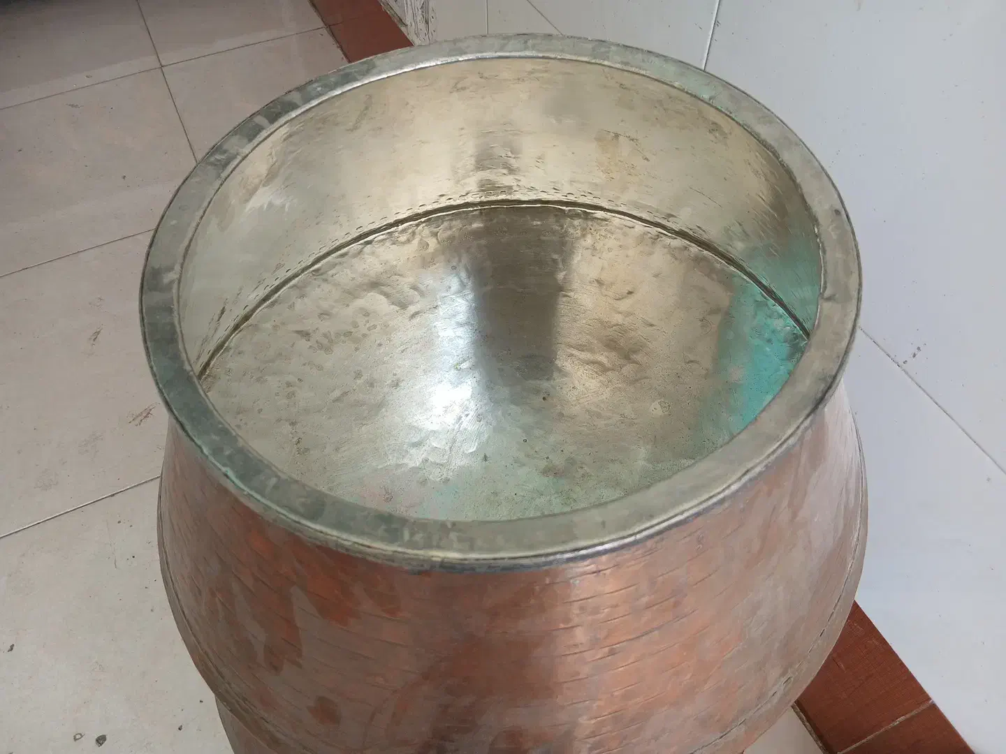 دیگ مسی|ظروف پخت‌وپز|زنجان, |دیوار