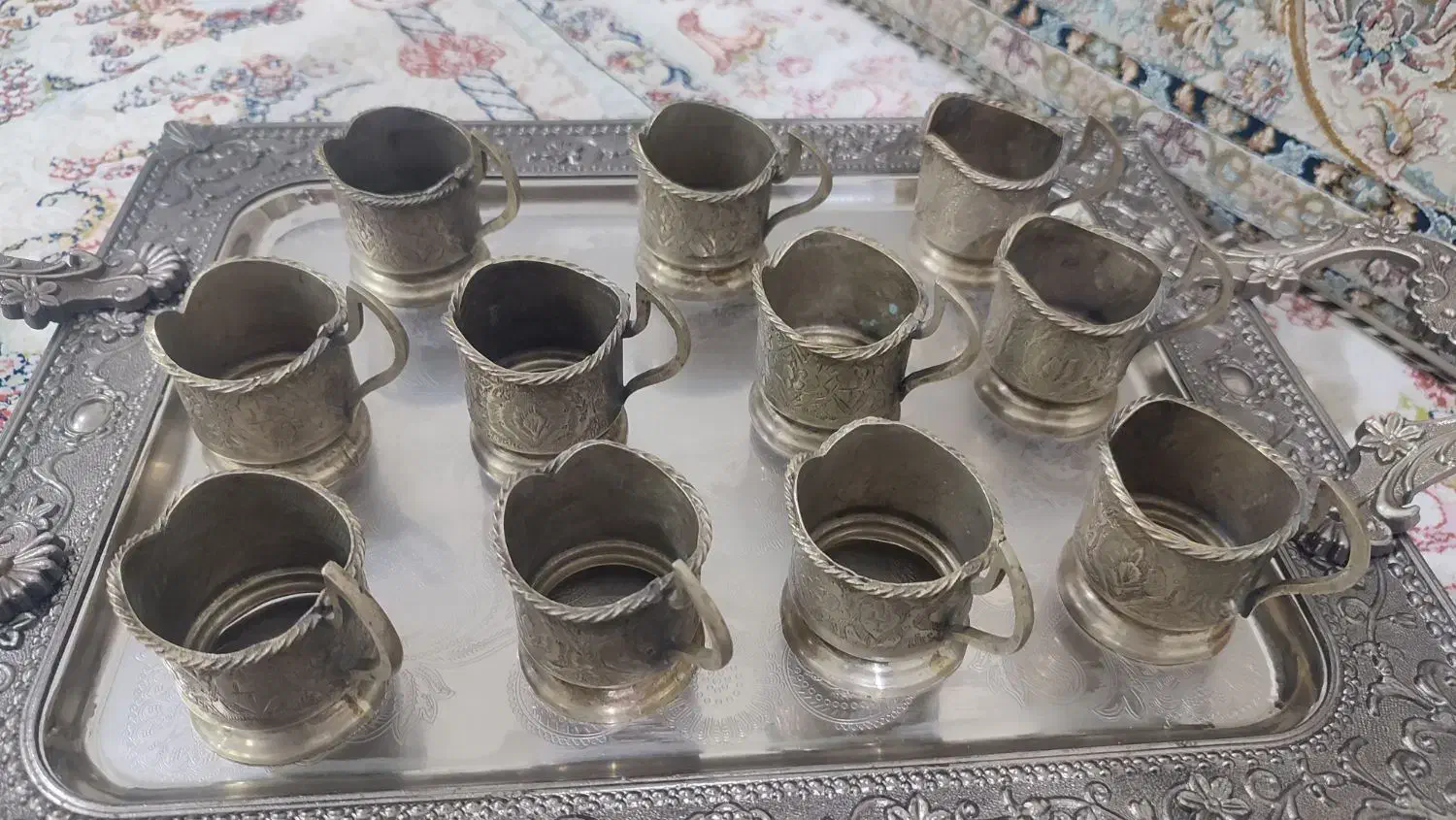 انگاره قدیمی|کلکسیون اشیاء عتیقه|رباط‌کریم, رباط‌کریم|دیوار