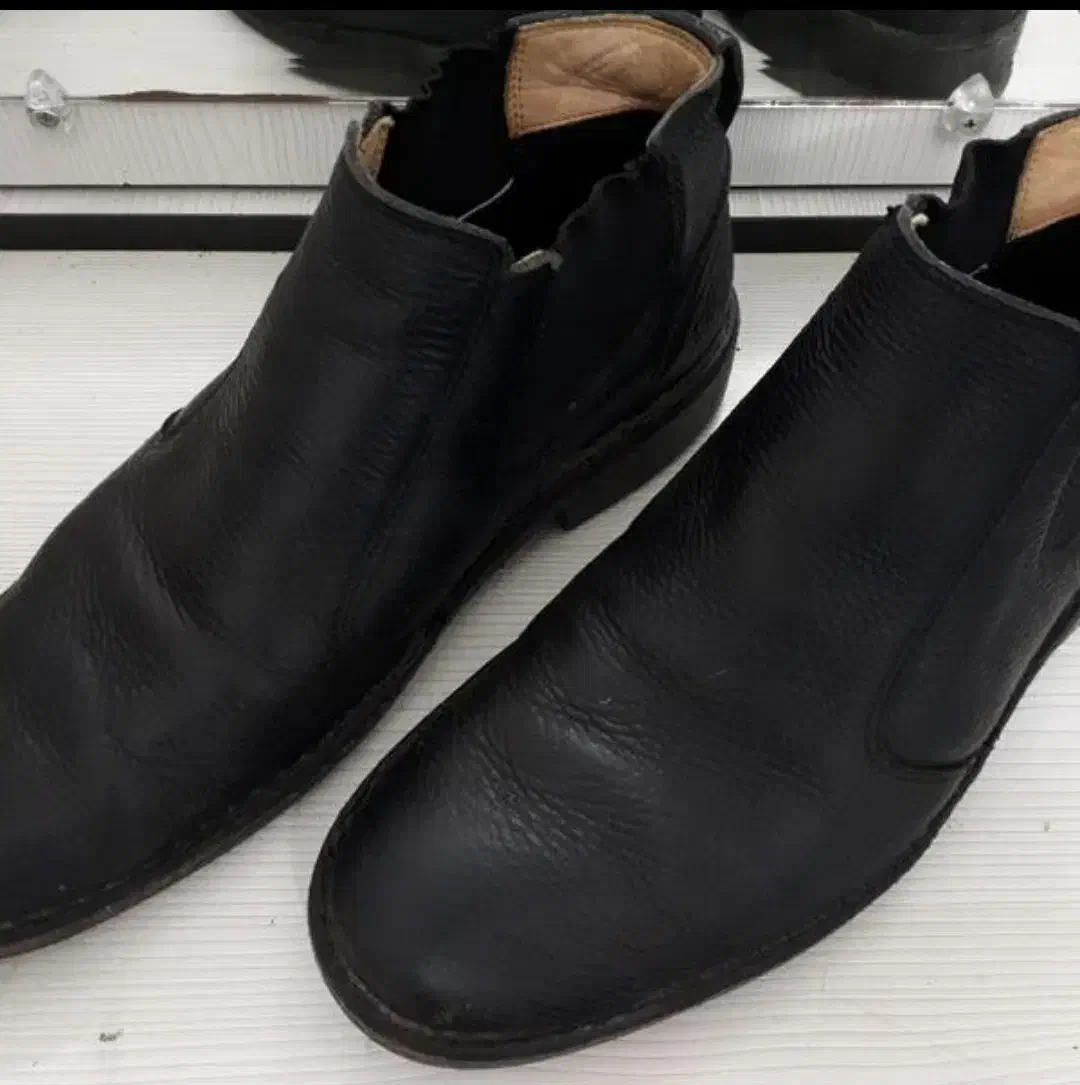 کفش نیم بوت کشی برند نادر تمام چرم سایز ۴۱|کیف، کفش، کمربند|چالوس, |دیوار