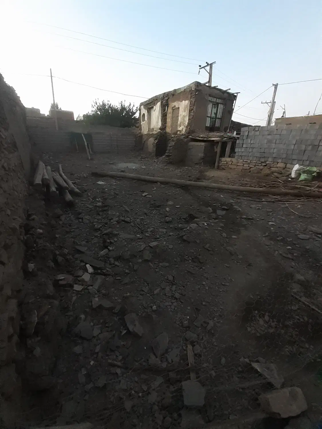 زمین مسکونی روستای ورکانه|فروش زمین و ملک کلنگی|همدان, |دیوار
