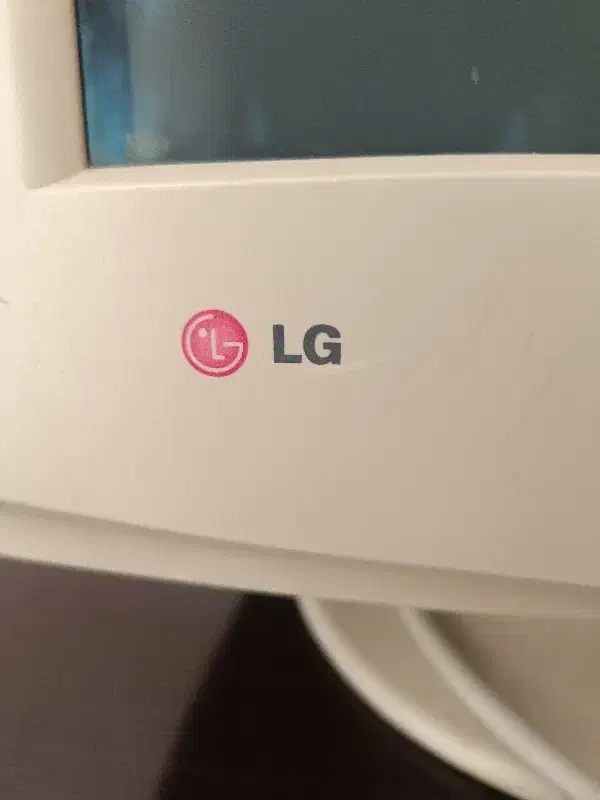 مانیتور ال جی فروشی|رایانه رومیزی|فیروزآباد (لرستان), |دیوار