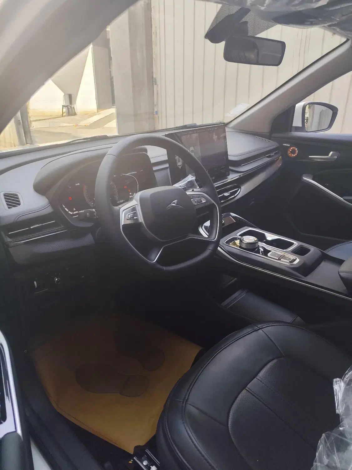 کی ام سی X5 مدل 1405 تجارت خودرو TKK خسروانی|خودرو سواری و وانت|تهران, الهیه|دیوار