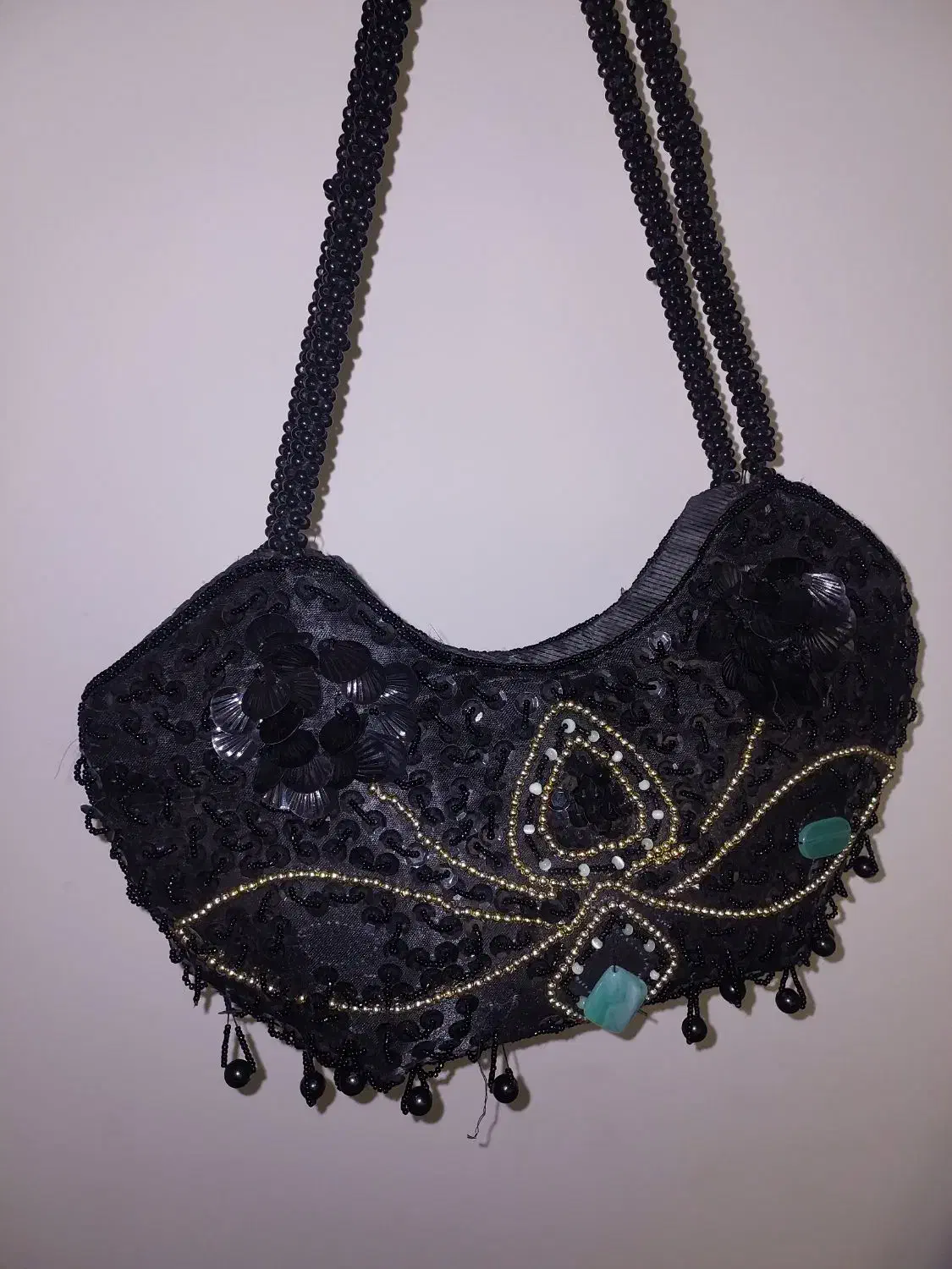 کیف مهره دوزی|کیف، کفش، کمربند|شیراز, چوگیاه|دیوار