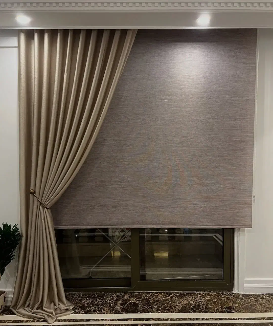 حریر رز پروانه فلامنت|پرده، رانر، رومیزی|بیرجند, |دیوار