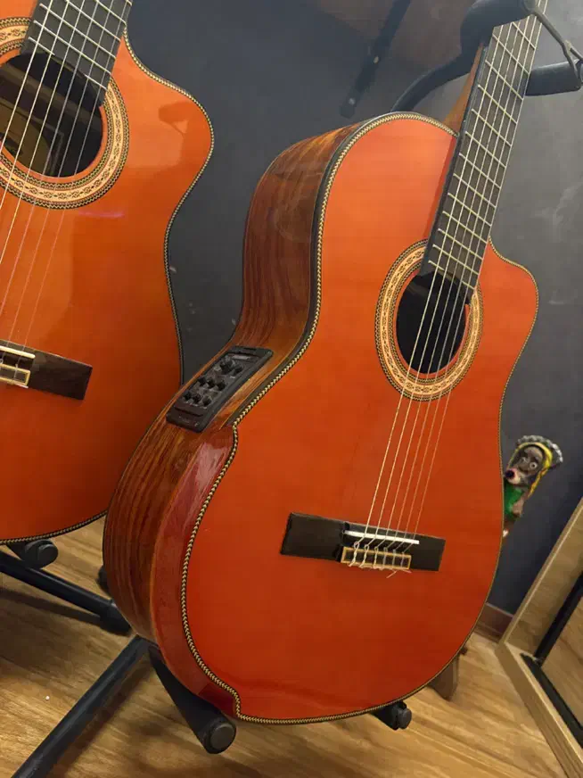 گیتار واشبرن،یاماها|گیتار، بیس، امپلیفایر|ماهدشت, |دیوار