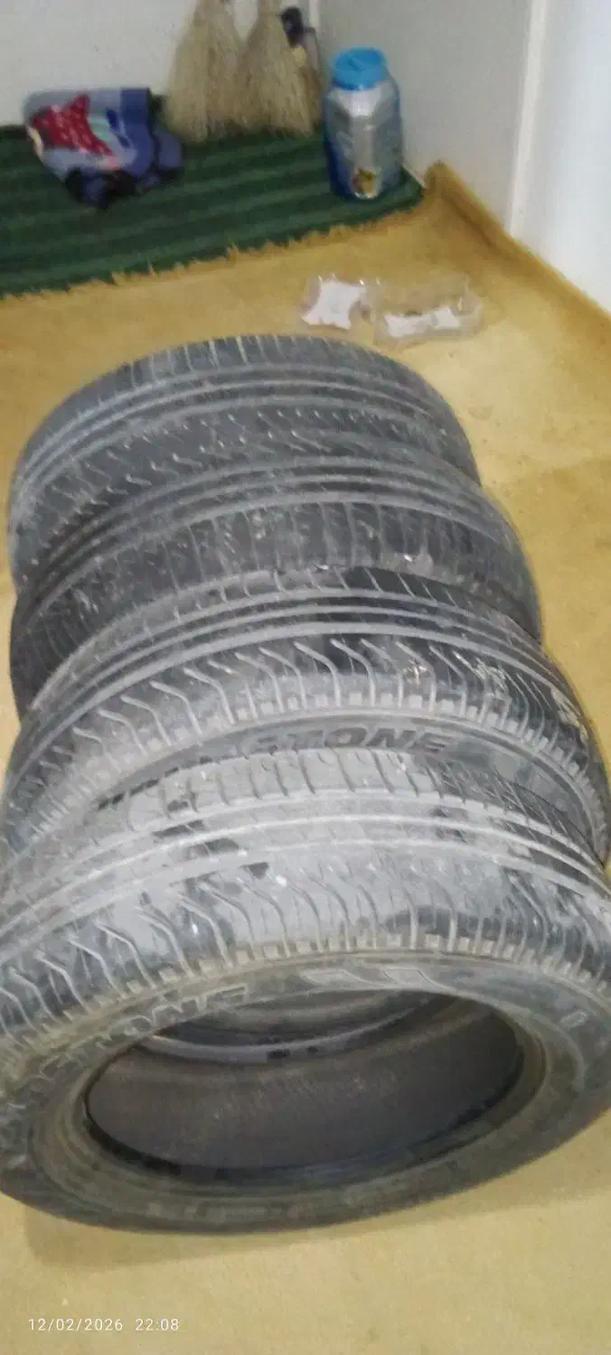 لاستیک|قطعات یدکی و لوازم جانبی|سجاس رود, |دیوار