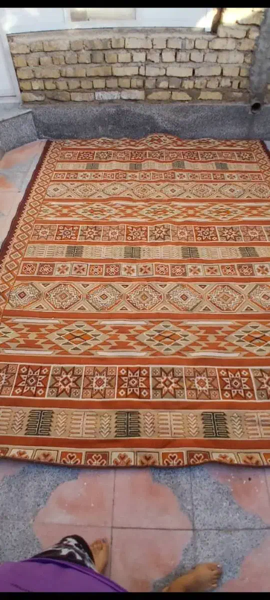 گلیم فرش و کناره|گلیم، جاجیم، گبه|شیراز, گل سرخ|دیوار