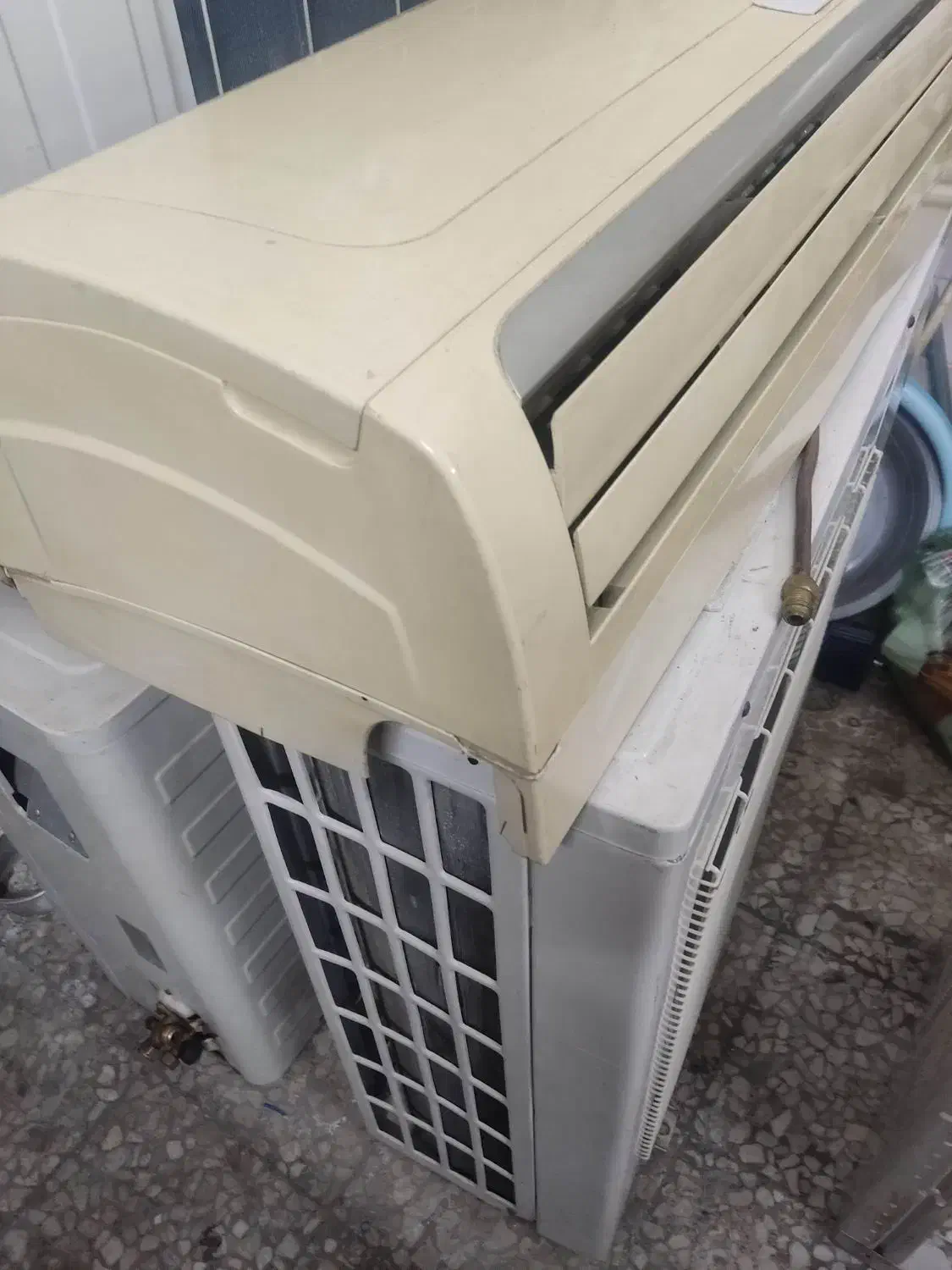 کولر اسپلیت 24000فریجیدرز آمریکایی|کولر گازی و فنکوئل|رشت, کوی بیانی|دیوار