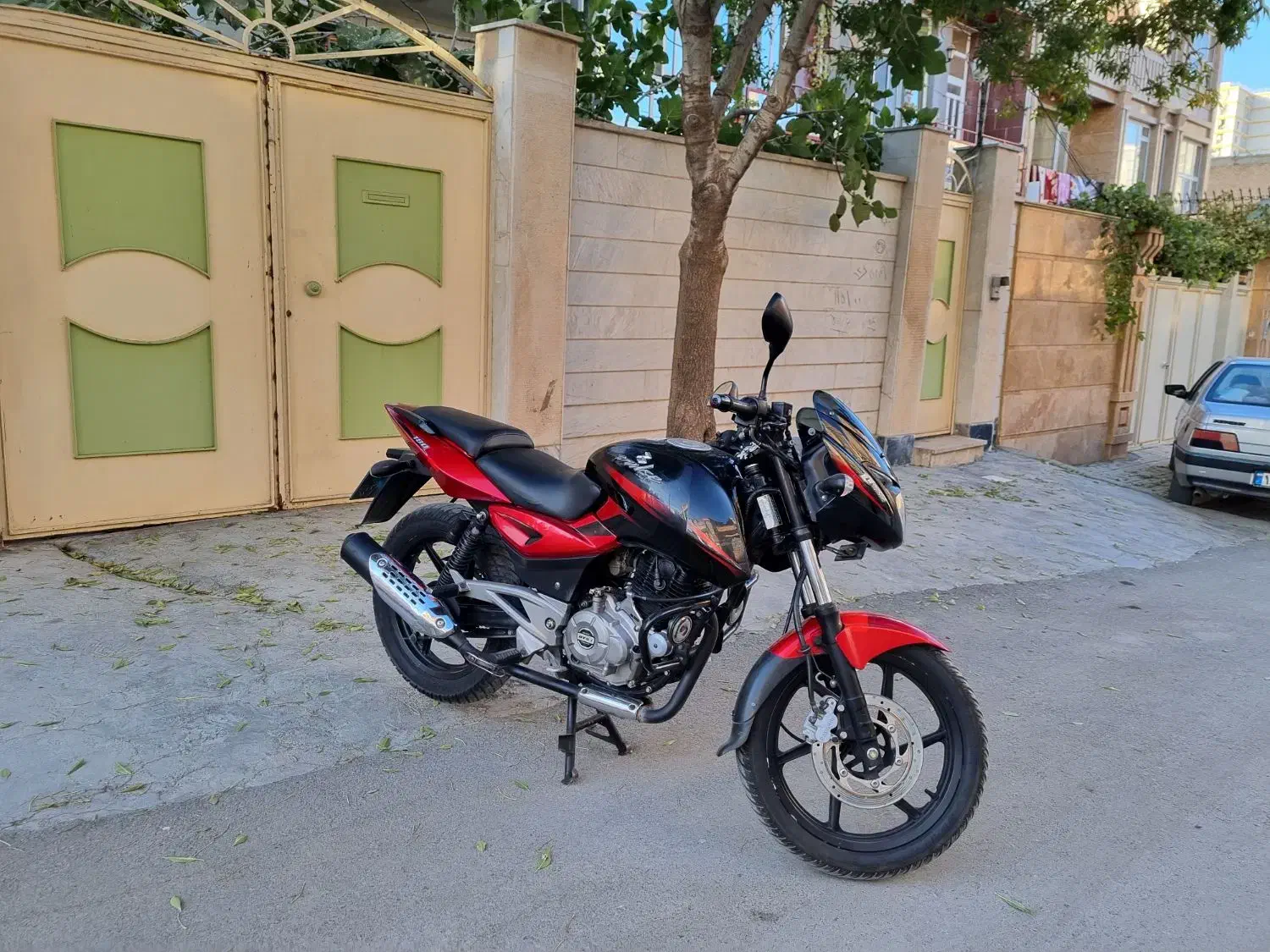 موتور پالس ۱۸۰|موتورسیکلت|کرمانشاه, |دیوار