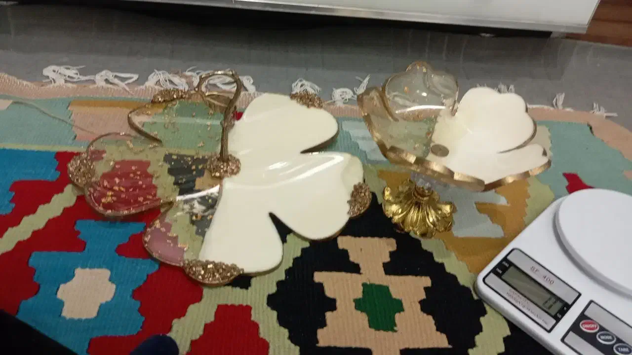 شیرینی و شکلات خوری رزین|ظروف سرو و پذیرایی|قم, قلعه کامکار|دیوار