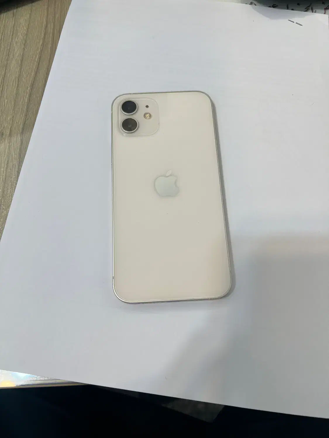 گوشی ۱۲نرمال فوق العاده تمیز|موبایل|اصفهان, آبشار|دیوار