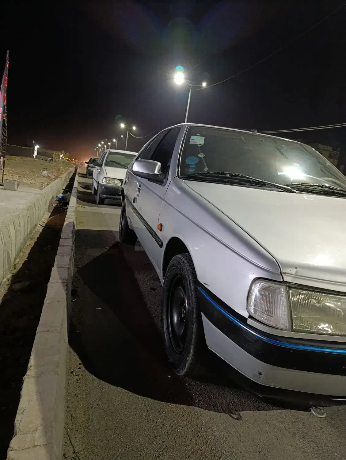 ۴۰۵ مدل ۸۸ بی رنگ|خودرو سواری و وانت|زاهدان, |دیوار