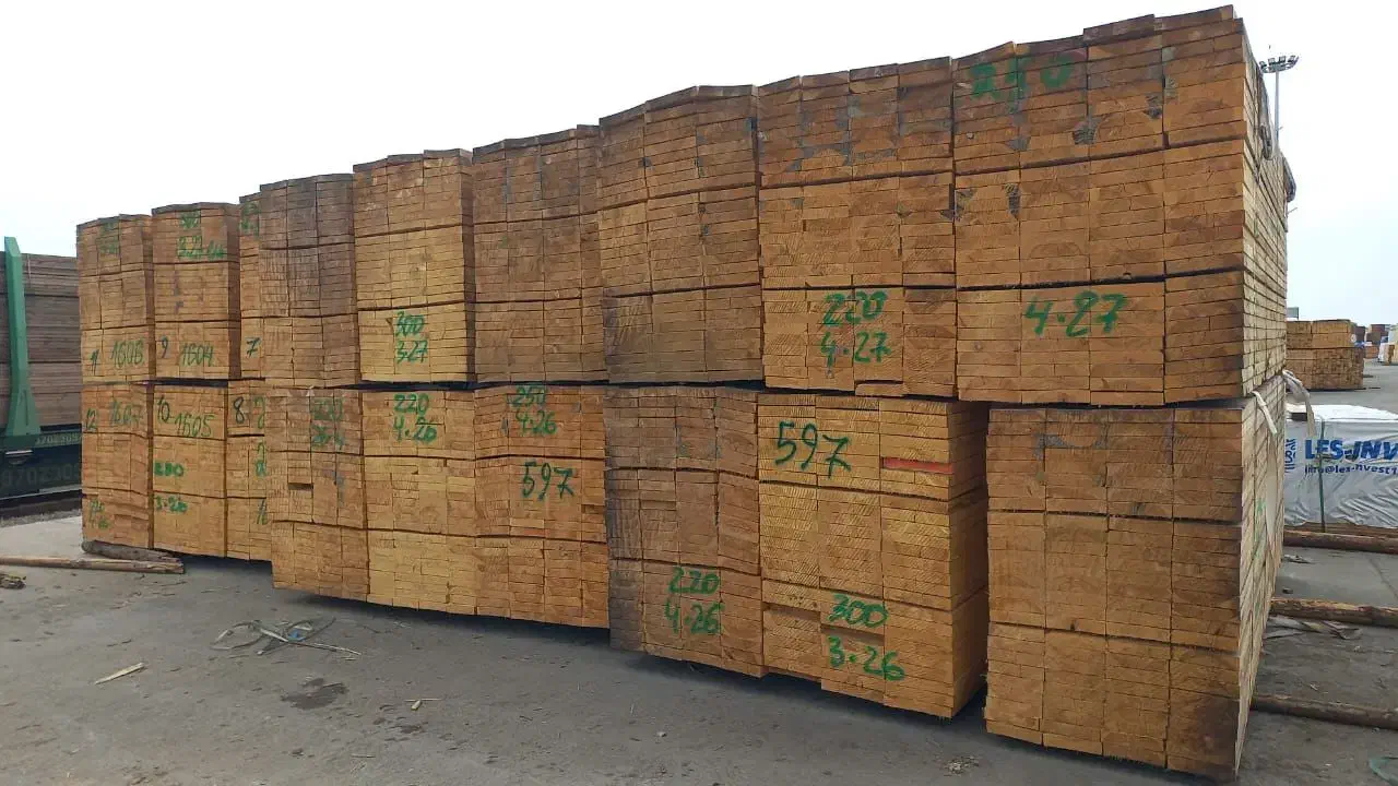 نردبان چوبی از ۲تا۷ متر الوار بنایی (تخته بشکه)بیل|مصالح و تجهیزات ساختمان|تهران, امامت|دیوار