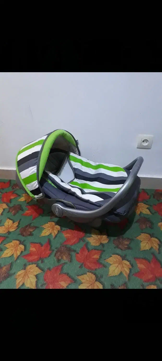 کریر نو|کالسکه و لوازم جانبی|رشت, استادسرا|دیوار