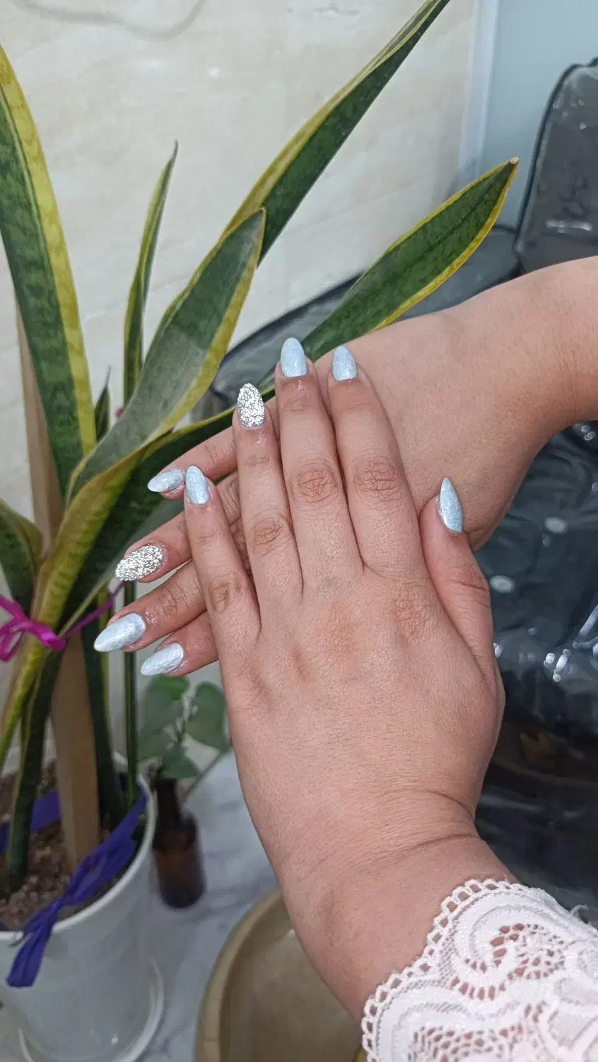 مدل جهت خدمات زیبایی ناخن لازم دارم|خدمات آرایشگری و زیبایی|اهواز, مجاهد|دیوار