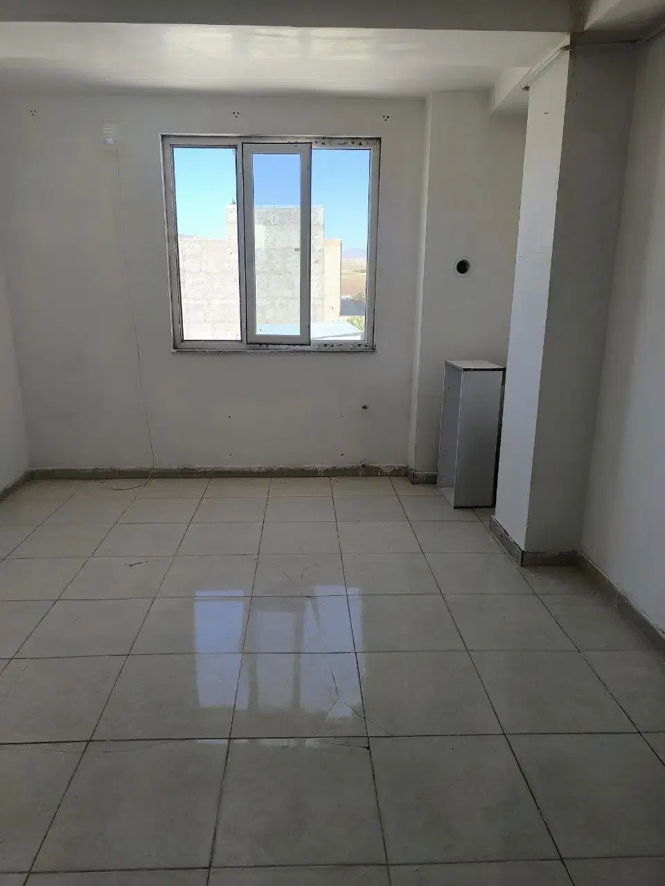 واحد 75 متری نقلی با پارکینگ اختصاصی شهرک گلسار|فروش آپارتمان|ابهر, |دیوار