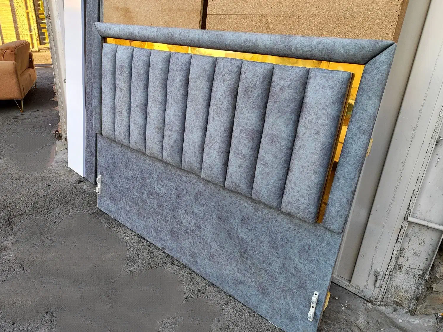 تخت خواب دو نفره چستر با تشک رویال و ستکای نو نو|تخت و سرویس خواب|تبریز, |دیوار