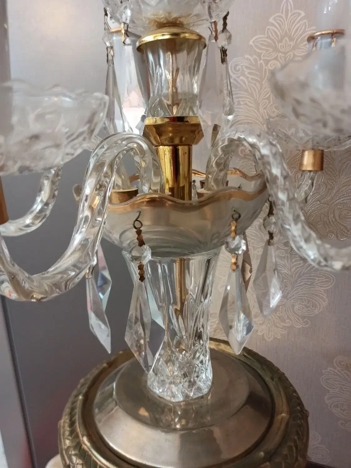 آباژور|چراغ خواب و آباژور|گلبهار, شهر جدید گلبهار|دیوار