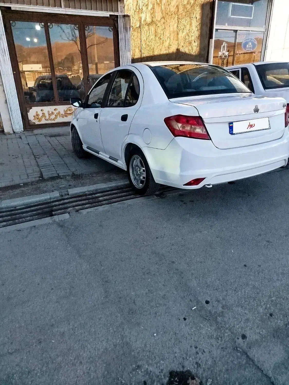 ساینا ۹۶بدون رنگ|خودرو سواری و وانت|ملایر, |دیوار