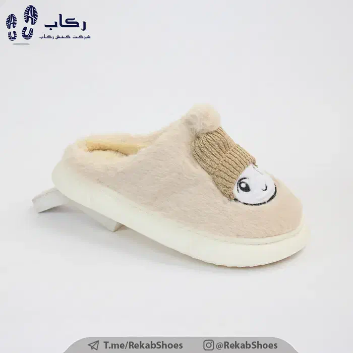 دمپایی پولیشی اوزکا کلاه دار|کیف، کفش، کمربند|پرند, فاز ۶|دیوار