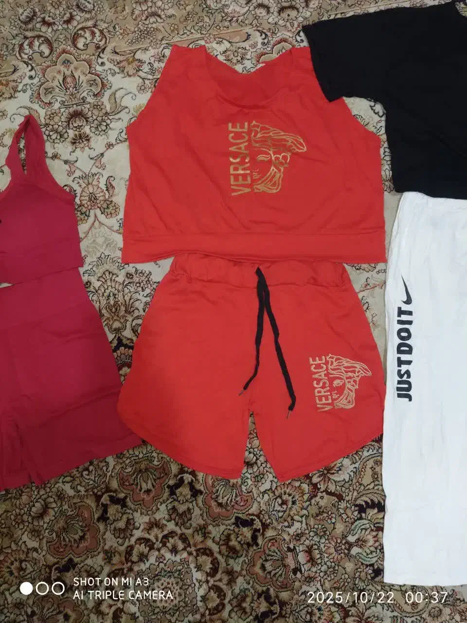 سه عدد لباس ورزشی کاملا نو|لباس|فردیس, شهرک شهید حسینی|دیوار