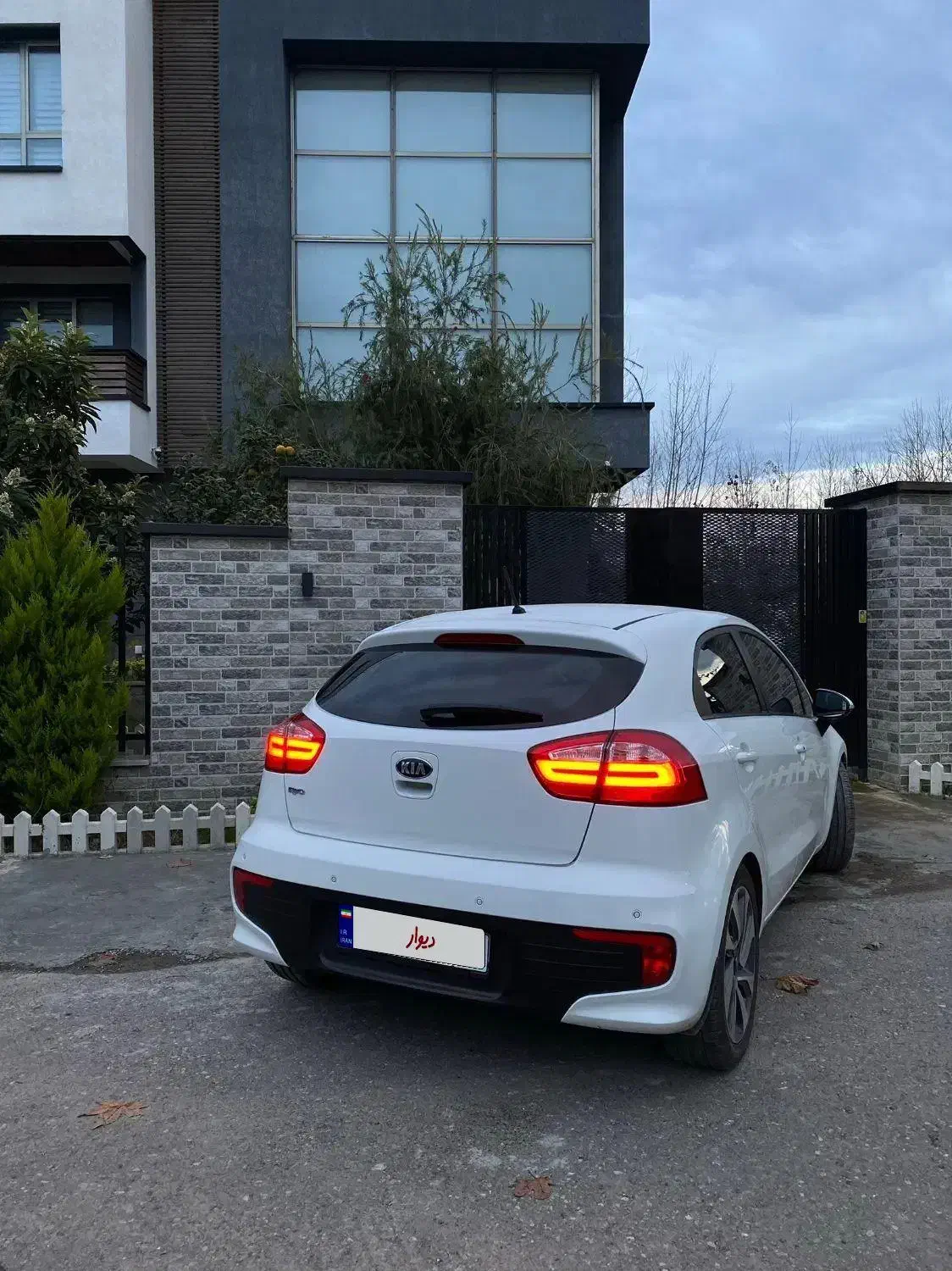 ریو‌هاچبک|خودرو سواری و وانت|تهران, پونک|دیوار