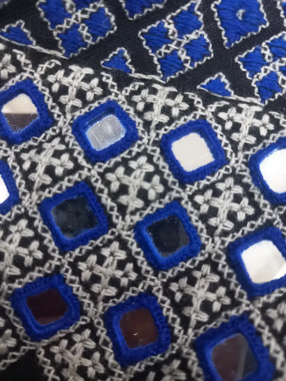 دوخت ایینه|لباس|زهک, |دیوار