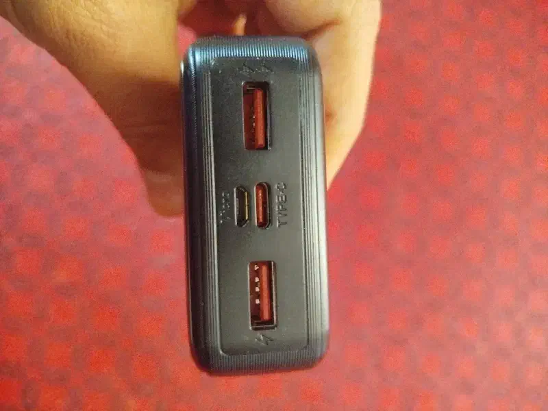 پاوربانک  ۲۰۰۰۰ اصلی نو|لوازم جانبی موبایل و تبلت|مشهد, سجاد شهر|دیوار