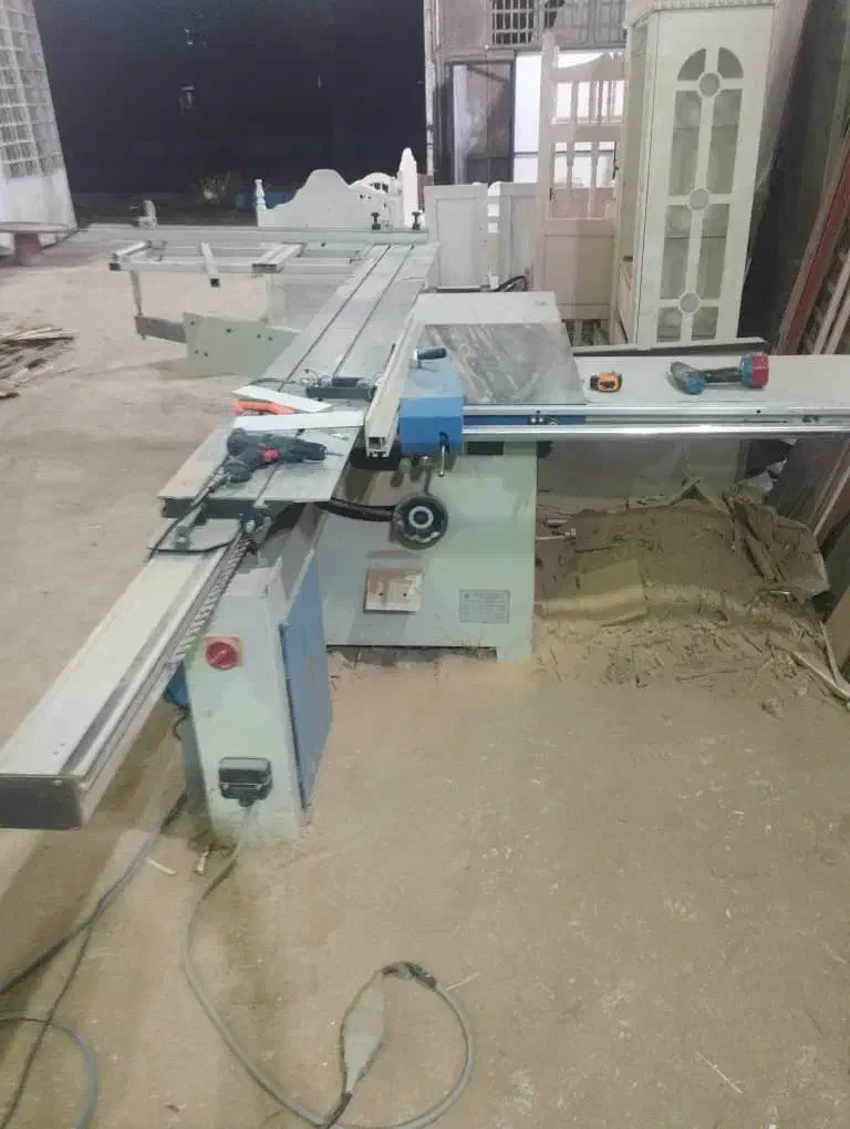 دستگاه های نجاری و ام دی اف|ماشین‌آلات صنعتی|سلماس, |دیوار