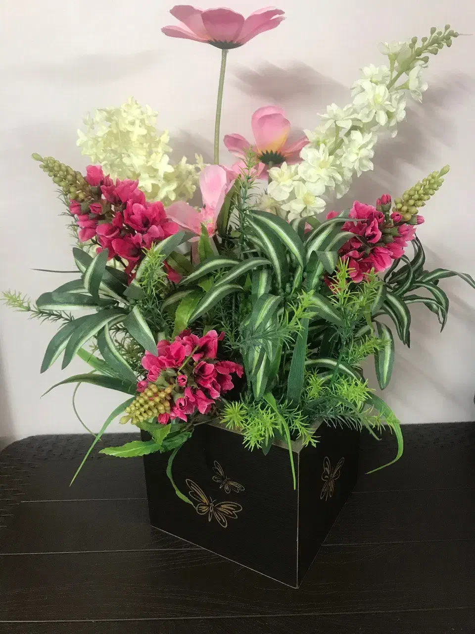 سبد گل مصنوعی|گل مصنوعی|اصفهان, چرخاب|دیوار