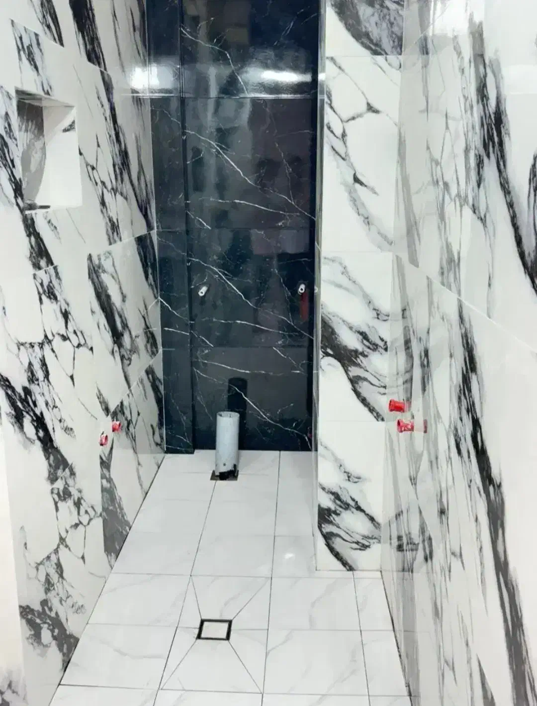 کاشیکاری و سنگ کاری|خدمات پیشه و مهارت|صومعه‌سرا, |دیوار