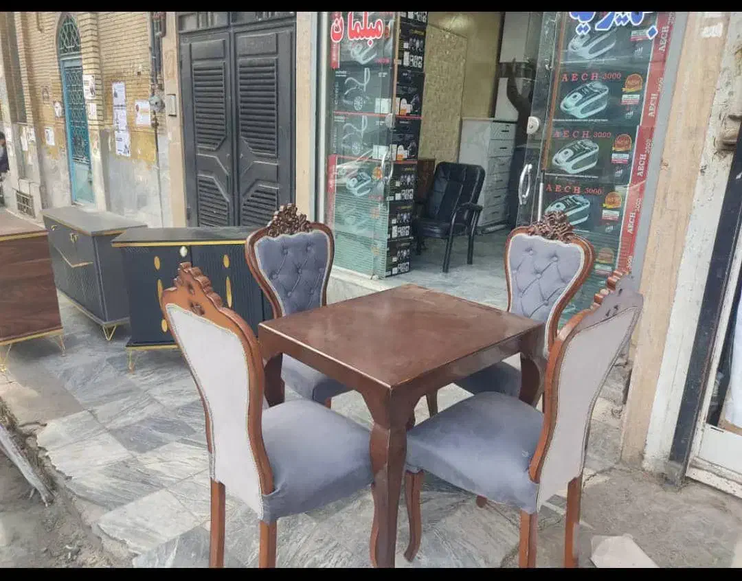 انواع فروش لوازم خانگی و مبلمان و غذا خوری|میز و صندلی غذاخوری|بروجرد, |دیوار