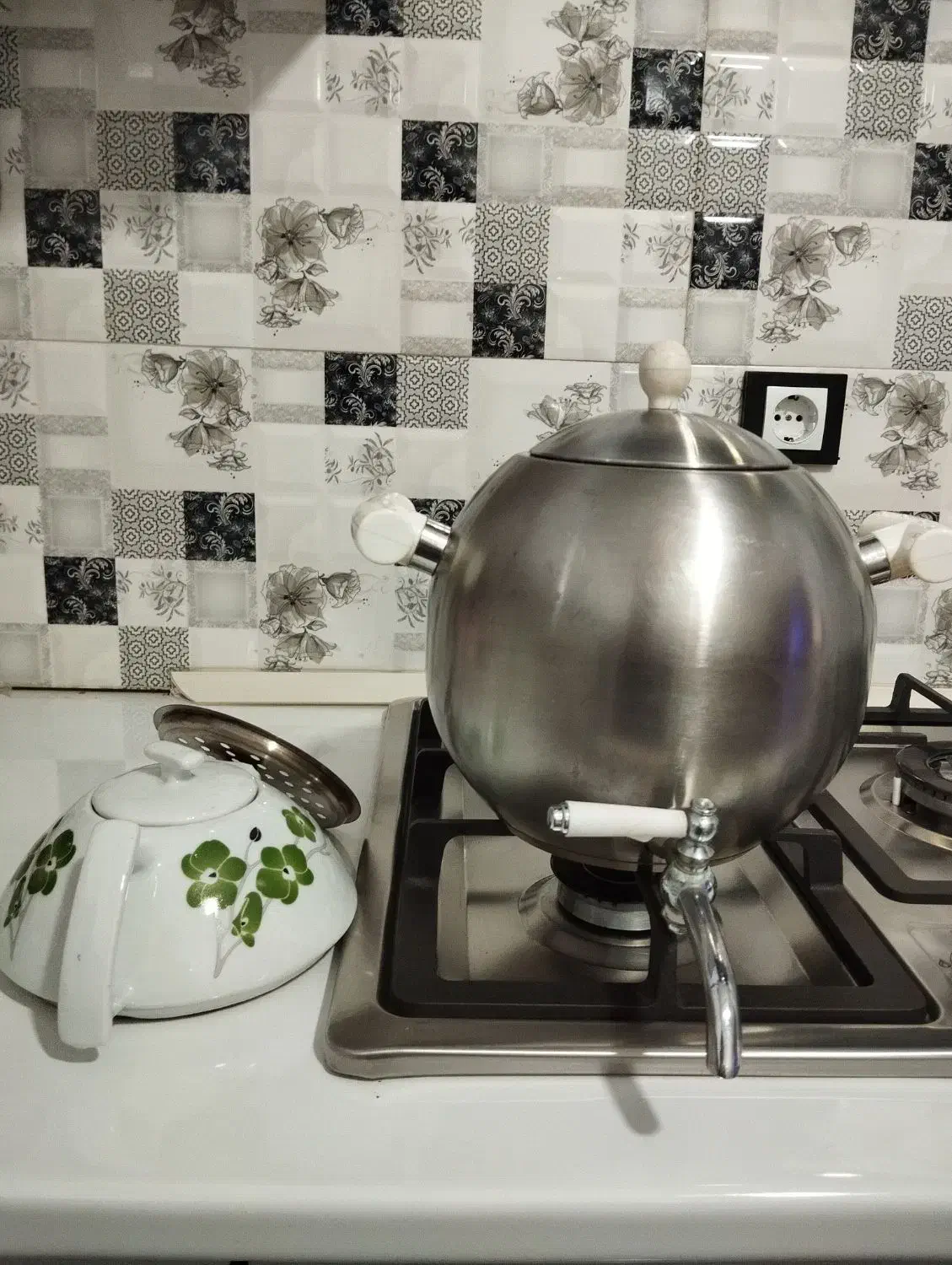 کتری استیل تقریبا 7 لیتری|سماور، چای‌ساز، قهوه‌ساز|نورآباد, |دیوار