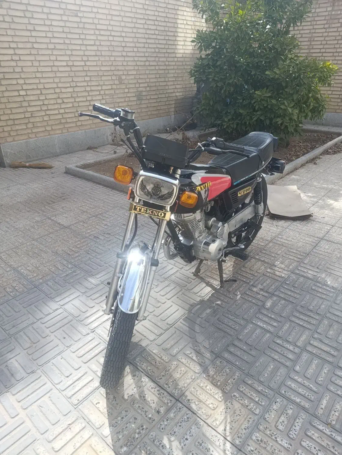 موتور 1402|موتورسیکلت|نجف‌آباد, ویلاشهر|دیوار
