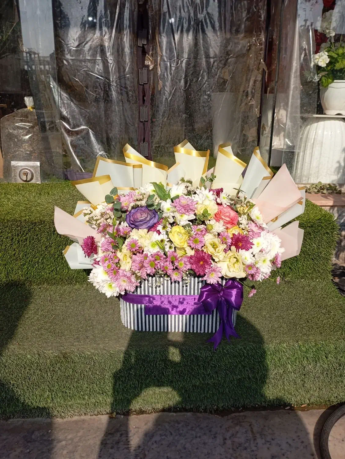 گلفروشی طبیعی. مصنوعی .اپارتمانی|گل و گیاه طبیعی|رودسر, |دیوار