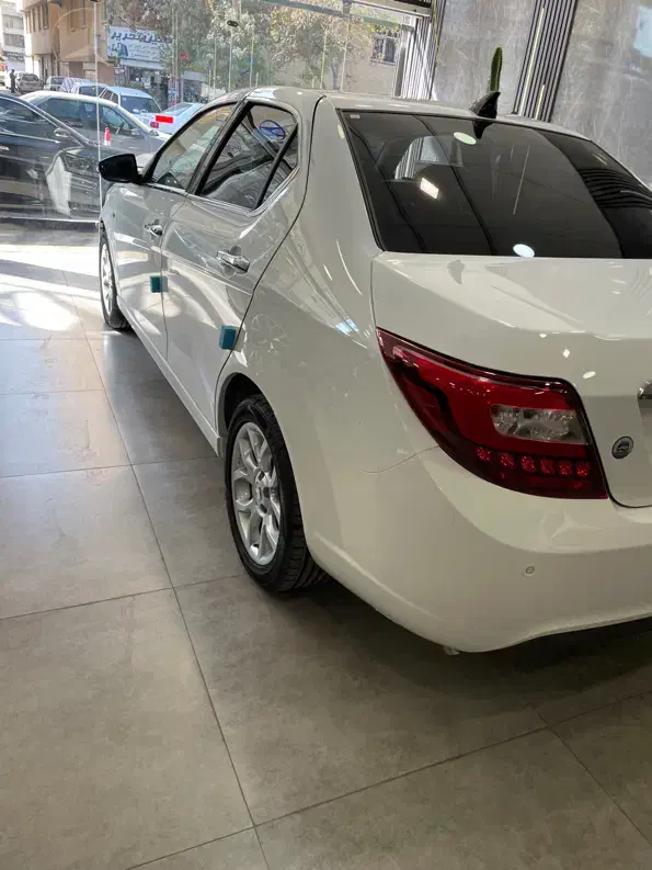 دنا پلاس اتوماتیک صفر آپشنال|خودرو سواری و وانت|شیراز, سینما سعدی|دیوار