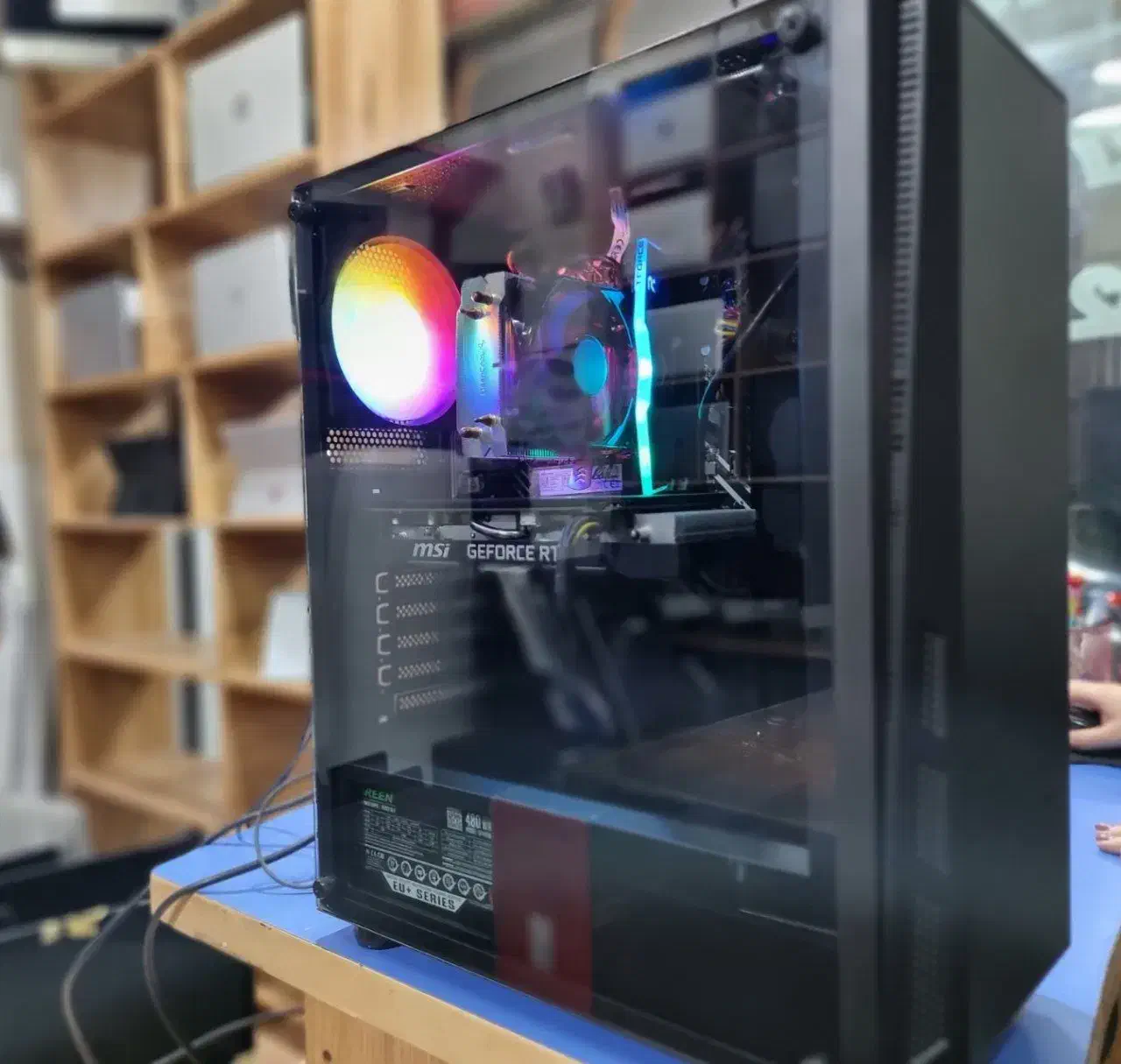 کیس گیمینگ مقرون بصرفه ۵ماه کارکرد کارتن دار|رایانه رومیزی|آمل, |دیوار