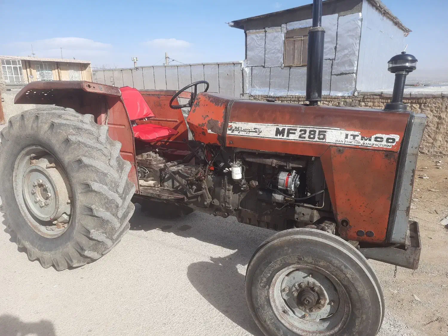 تراکتور|خودرو سنگین|بروجرد, |دیوار