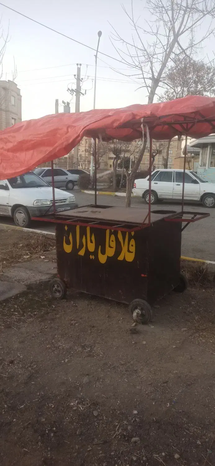 چرخ فلافلی|کافی‌شاپ و رستوران|همدان, |دیوار