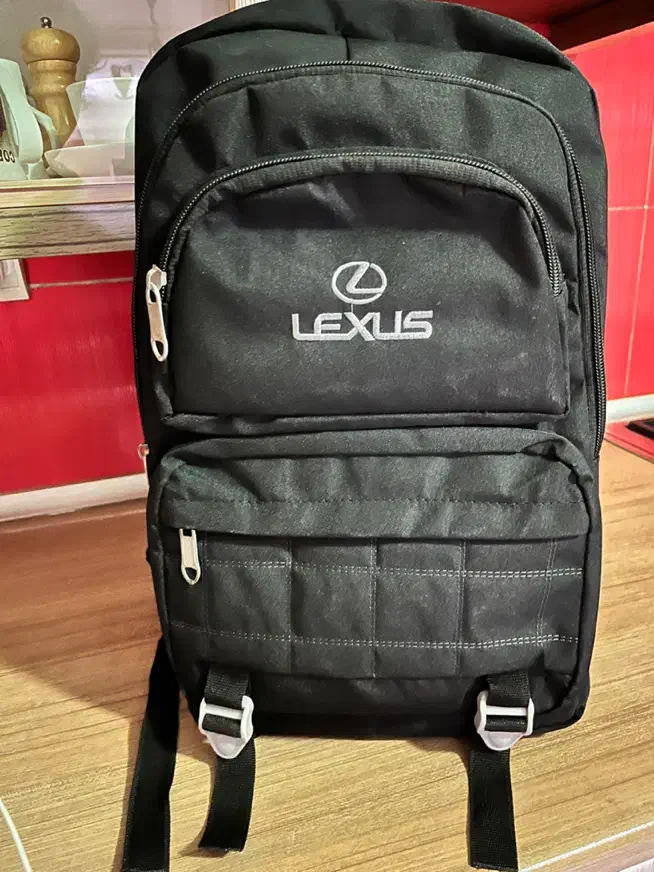 کوله پشتی|کیف، کفش، کمربند|گنبد کاووس, |دیوار