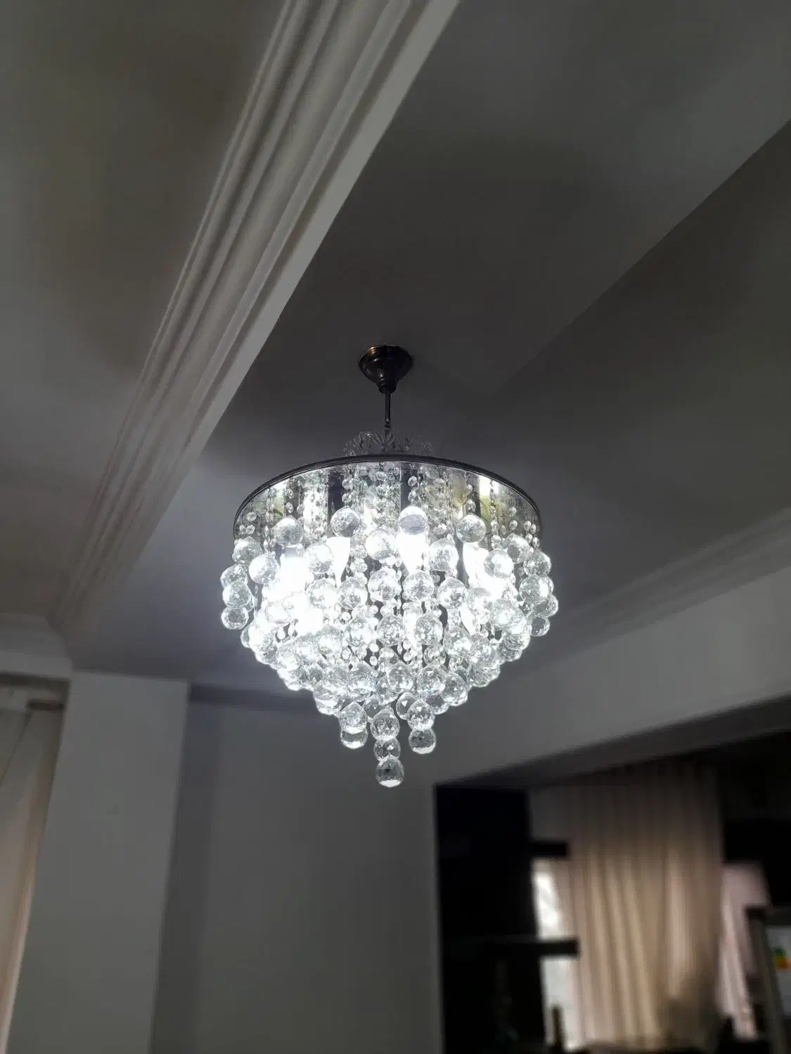 لوستر برنجی زیبا|لوستر و چراغ آویز|گرگان, |دیوار