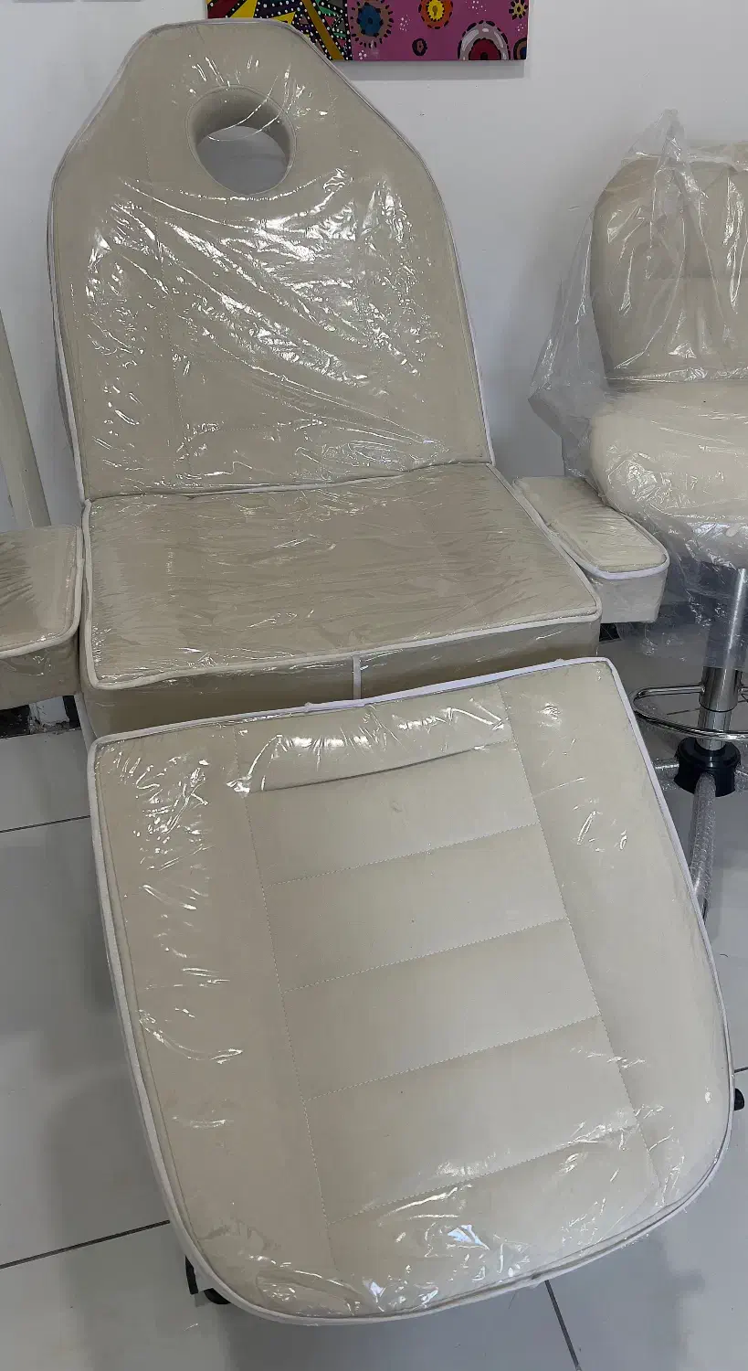 تخت صندلی شو|آرایشگاه و سالنهای زیبایی|آمل, |دیوار