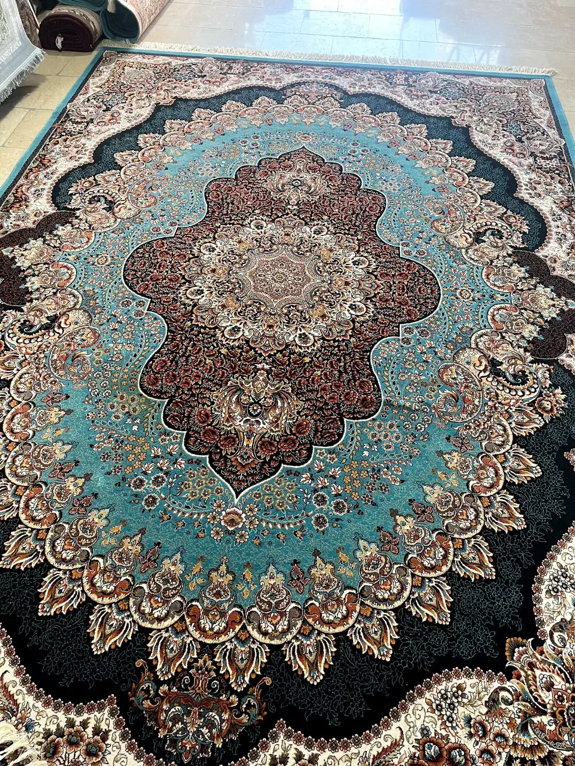 ۹متری ۷۰۰شانه ۳عدد|فرش|کرج, شهرک جهان آرا|دیوار